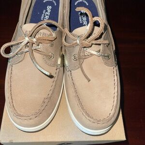 Sperry Women’s Tan Boat Shoes